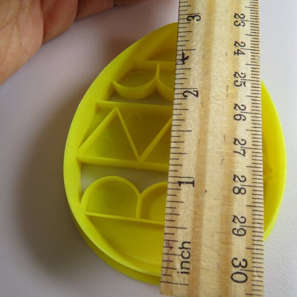 Cookie Cutters for Easter & Spring plastic Easter Rabbit Bunny, Egg, Duck - Picture 5 of 9